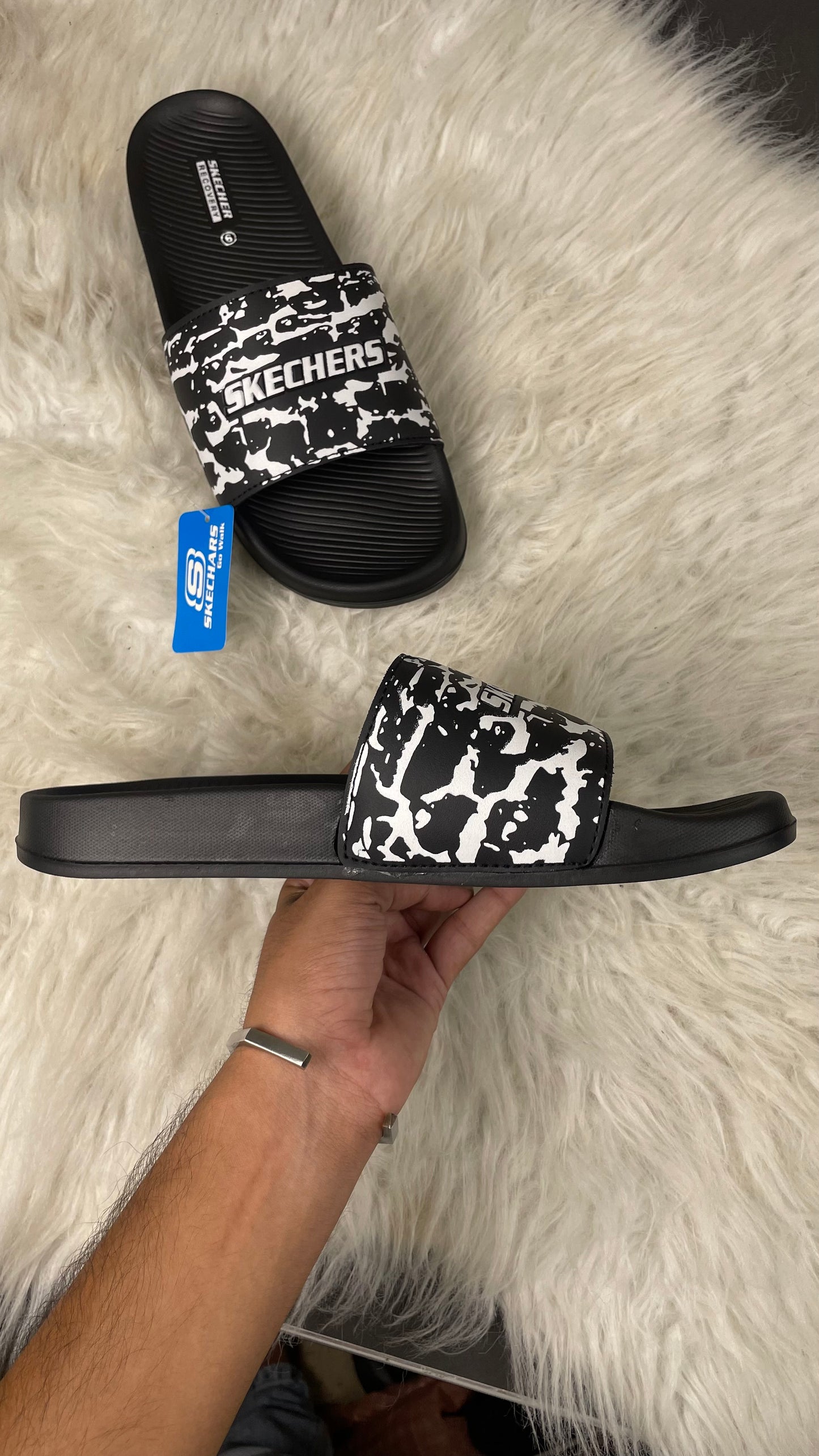 Skechers Medicated Slides ( Imported & Premium Quality)